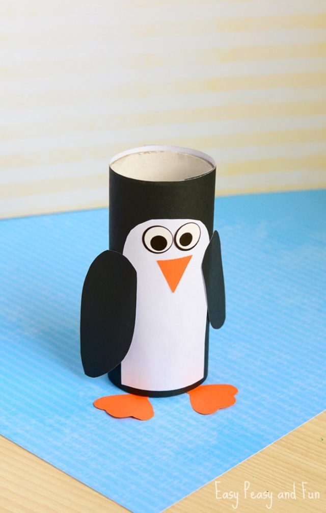 Hacer pinguinos con rollos de cartón